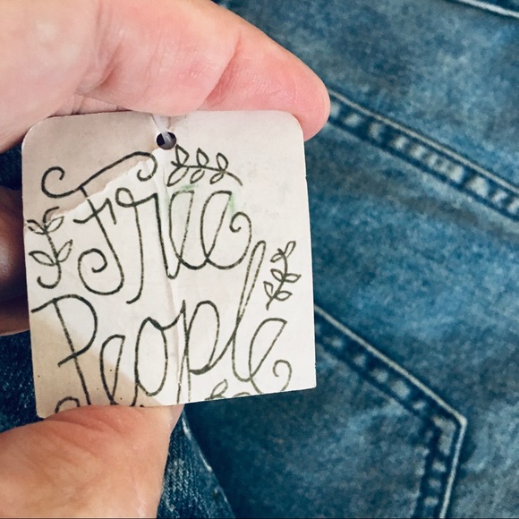 Free People Jean Mini Skirt with Frayed Hem Size 4 - Picture 8 of 9